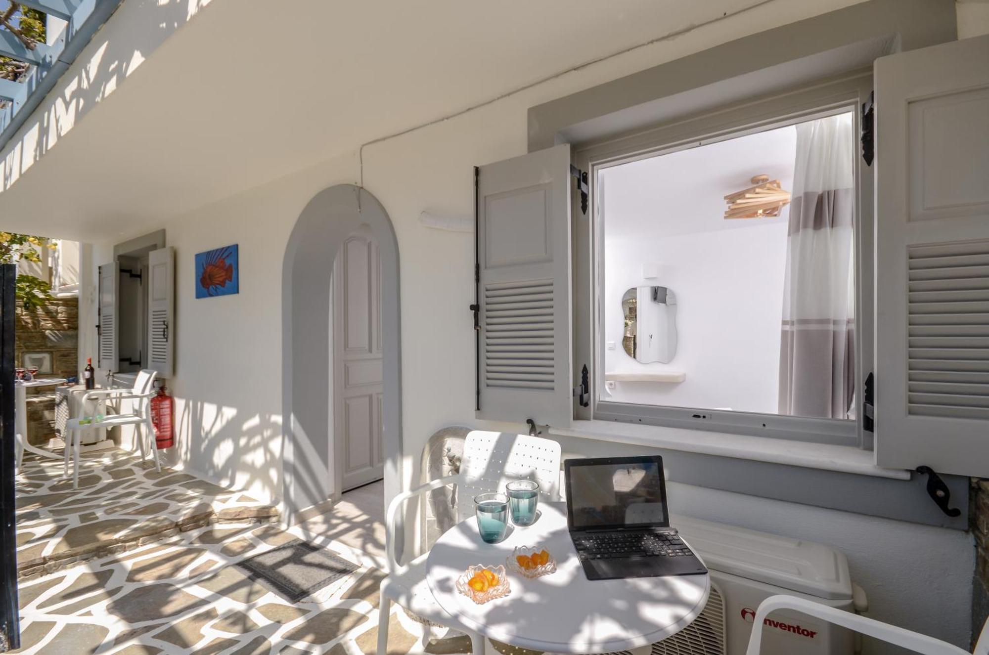 Sofi Pension Naxos City Exterior foto